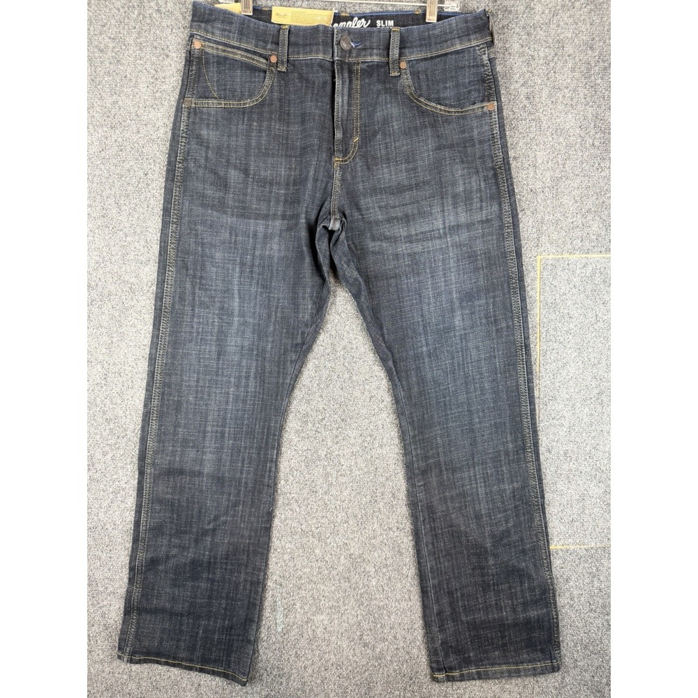 NWT Wrangler Retro Slim Boot Jeans Mens Blue Denim Size 33x32 Dark Wash - Picture 2 of 8
